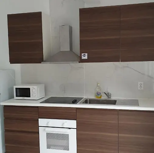 Aaa 3* 알부페이라