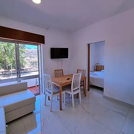 Aaa Ana 3*