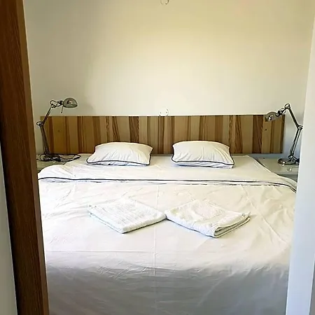 Lägenhetshotell Aaa Ana