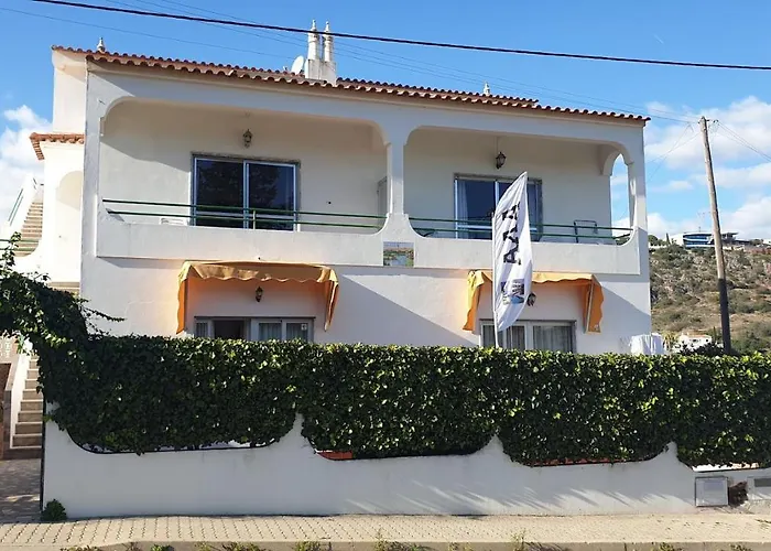 Aaa البوفيرا